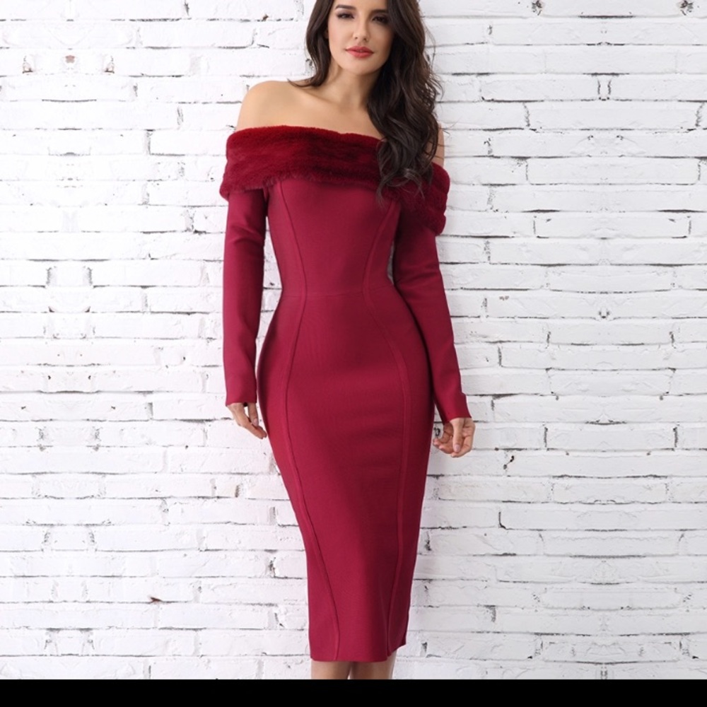 NWT off shoulder detachable faux fur Bandage dress